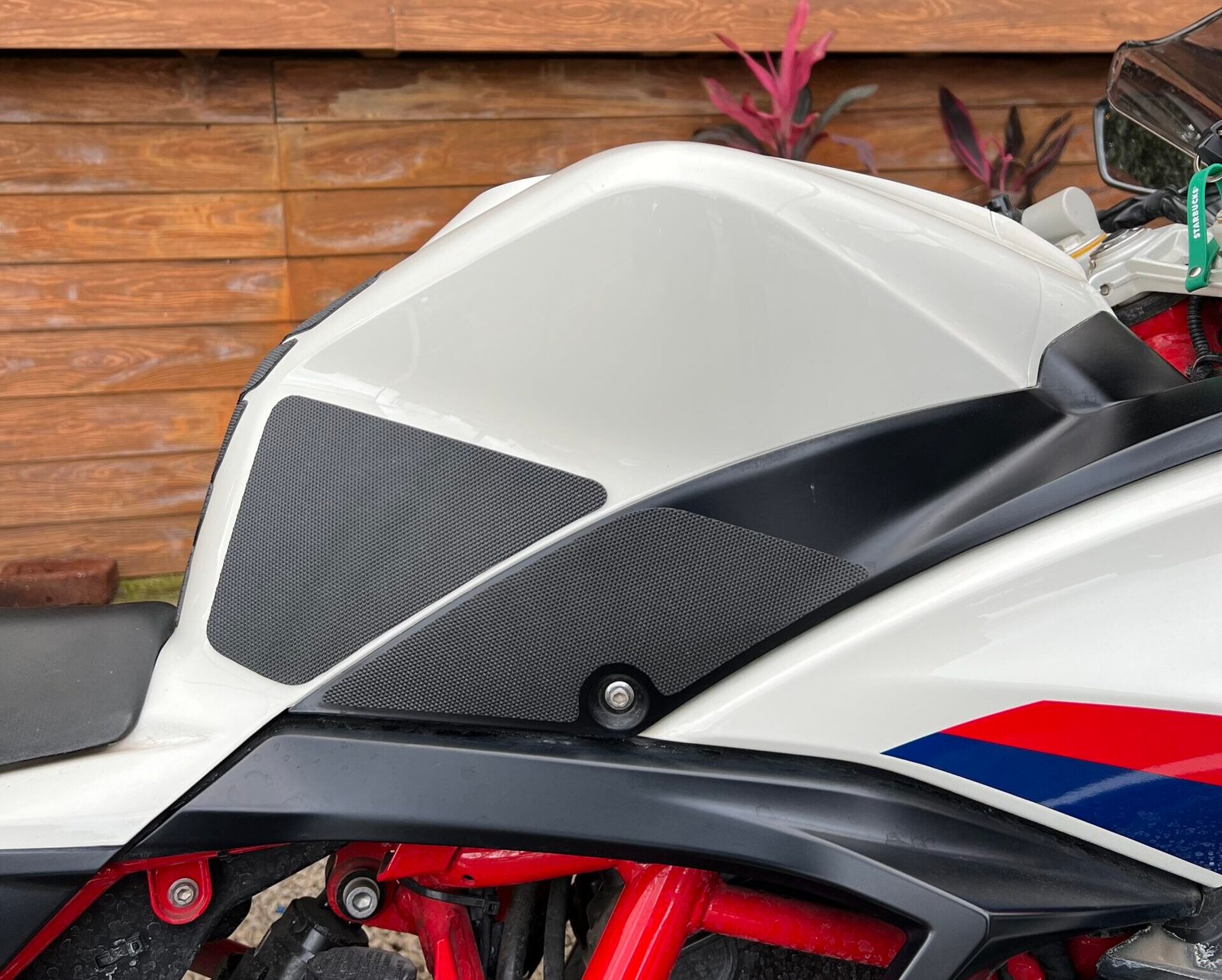 Tank Grip for BMW G310RR - Image 2