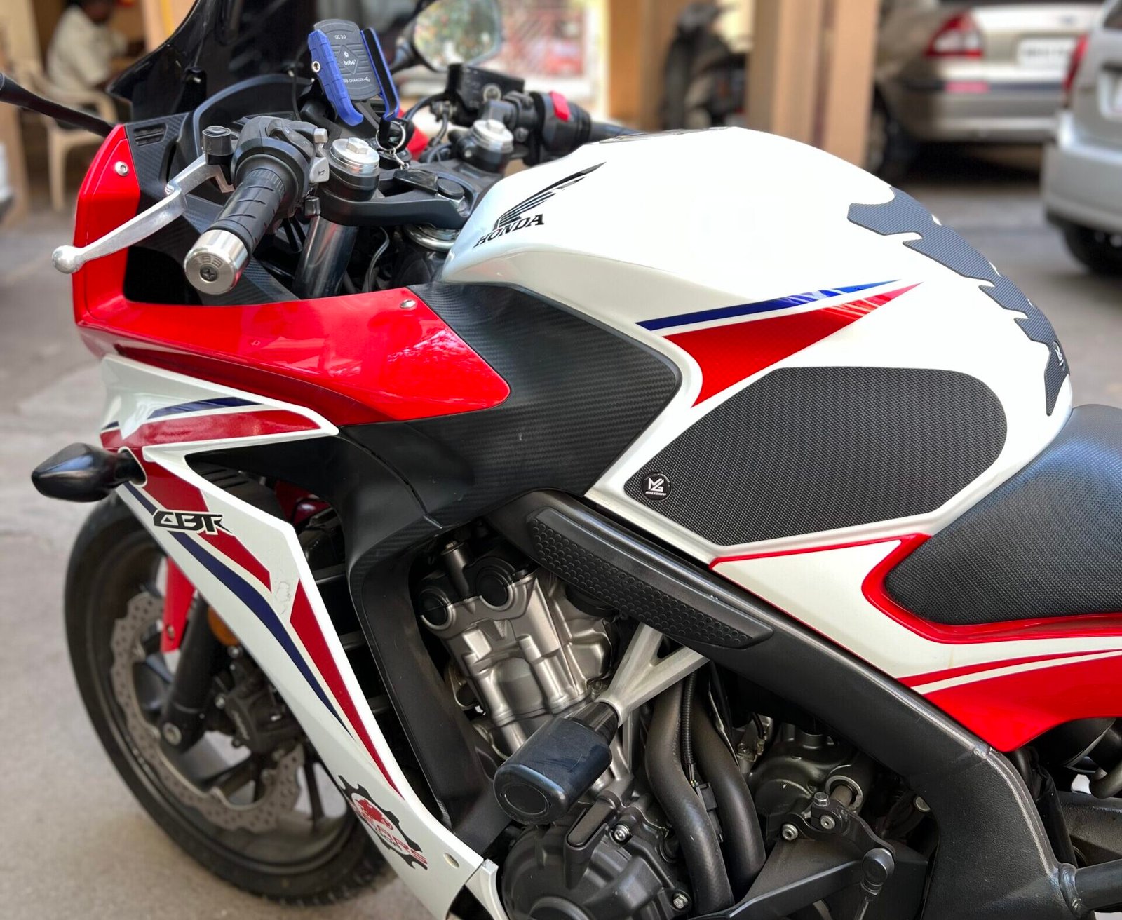 Tank Grips for Honda (product image)