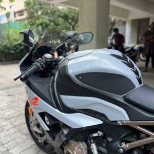 Tank Grips for BMW S 1000 – Maxxgripp Superbike Performance Pads